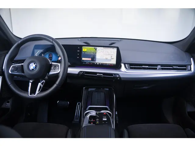 BMW X1 18i sDrive Aut. 2024 Benzine 9
