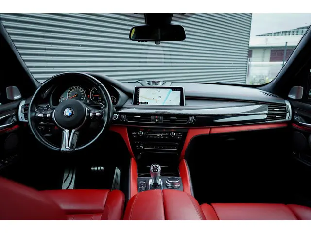 BMW X5 M 2018 Benzine 7
