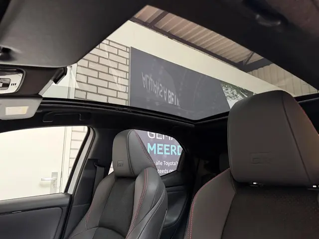 Toyota Yaris Hybrid 130 GR Sport 2026 Hybride Benzine 11