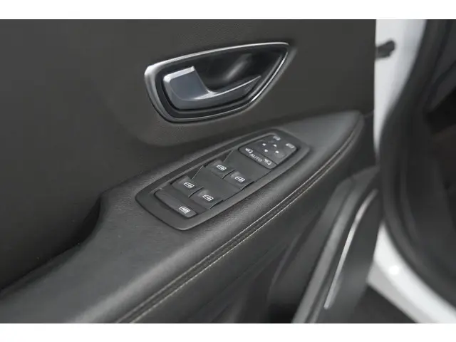 Renault Grand Scénic TCe 140 EDC Intens 2021 Benzine 27