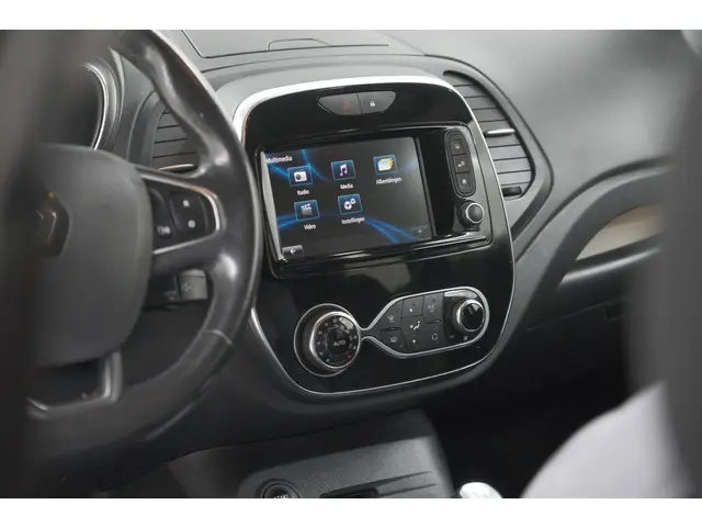 Renault Captur TCe 90 Intens 2019 Benzine 51