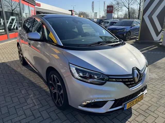 Renault Scénic TCe 140 Techno 2021 Benzine 3