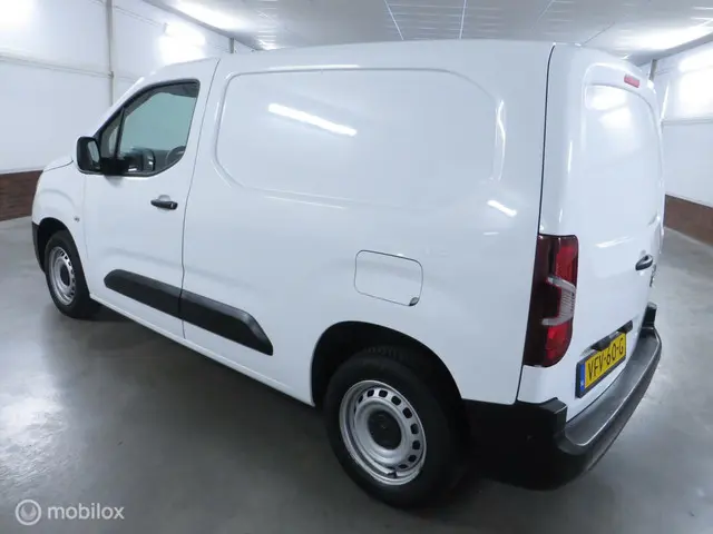 Opel Combo 1.5D L1H1 Edition 2020 Diesel 3