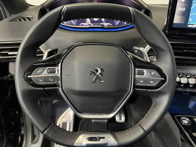 Peugeot 3008 1.2 130 pk EAT-8 Aut. GT Line 2024 Benzine 15