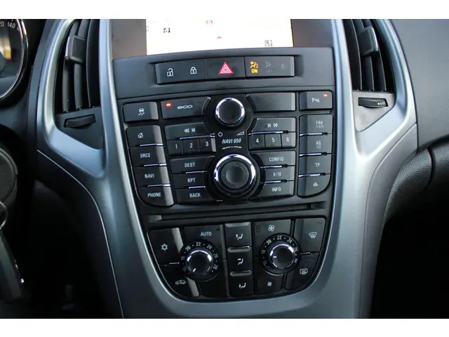 Opel Astra Sports Tourer 1.4 Turbo Edition 2015 Benzine 15