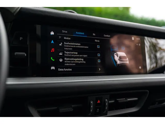 Porsche Cayenne 3.0 E-Hybrid 2024 Hybride Benzine 18