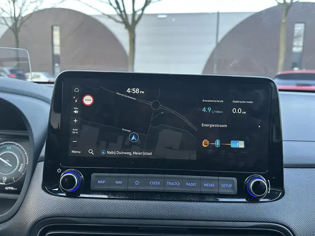 Hyundai Kona 1.6 GDI HEV Premium 2022 Hybride Benzine 24