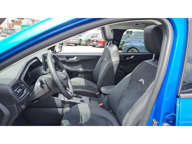 Ford Kuga 2.5 FHEV Active X 2024 Hybride Benzine 5