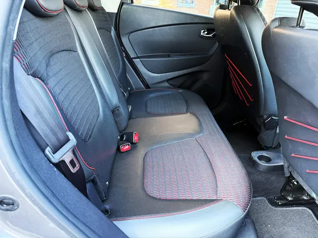 Renault Captur 1.5 dCi Dyn AUT 2016 Diesel 12