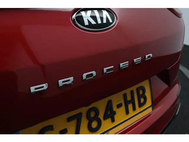 Kia ProCeed 1.0 T-GDI GT-Line 2019 Benzine 31