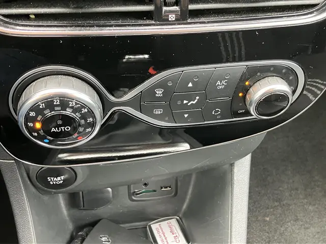 Renault Clio Estate 0.9 TCe 2016 Benzine 38