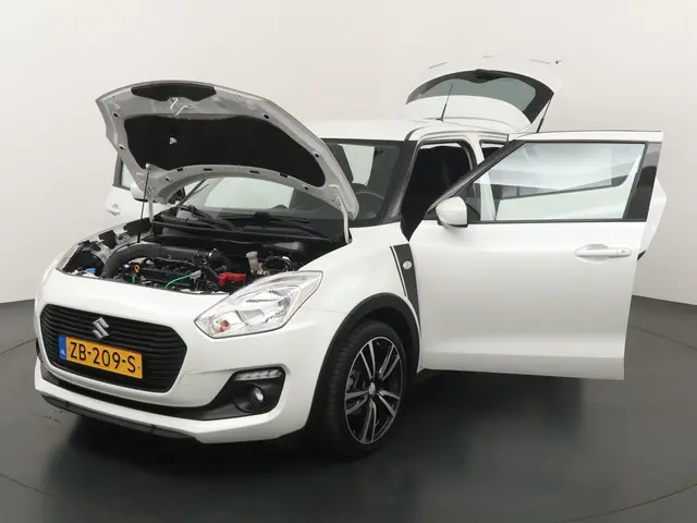 Suzuki Swift 1.2 Sportline 2019 Benzine 19