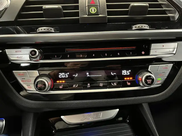 BMW X3 xDrive30i M-Sport 2018 Benzine 37