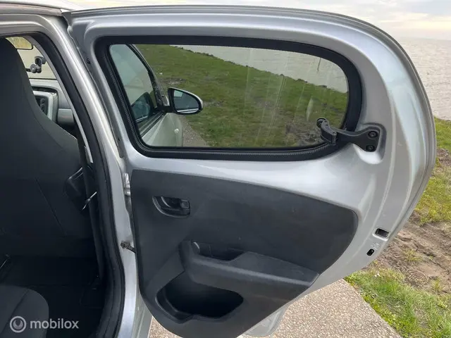 Citroën C1 1.0 e-VTi Feel (NAP/APK/AIRCO/5-deurs) 2017 Benzine 20