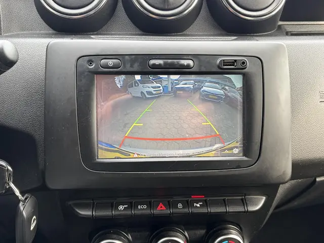 Dacia Duster 1.2 TCe Prestige 2018 Benzine 37