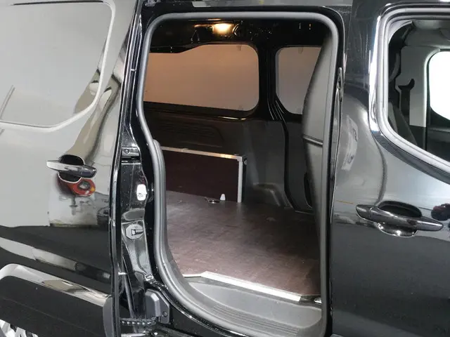 Citroën Berlingo 130PK Automaat L2 2023 Diesel 44