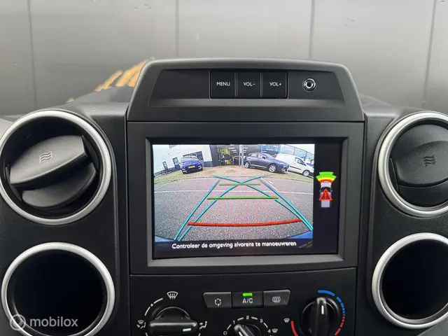 Citroën Berlingo combi 1.2 PureTech Feel 2017 Benzine 12