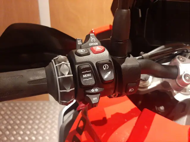 BMW S 1000 XR S 1000 XR 2021 Benzine 6