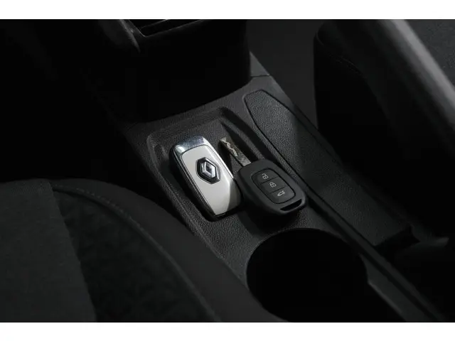 Renault Clio TCe 90 Zen 2022 Benzine 11