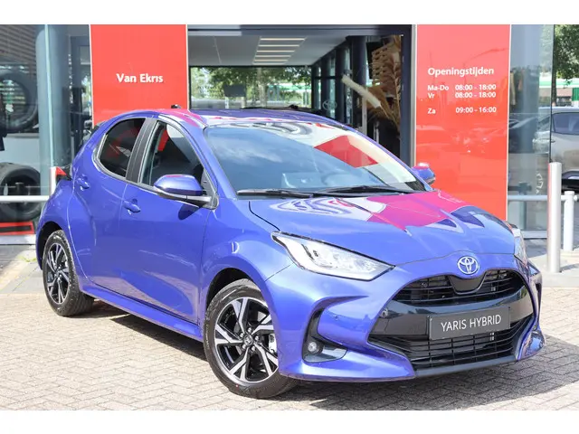 Toyota Yaris 1.5 Hybrid 115 Dynamic, 2025 Hybride Benzine 11