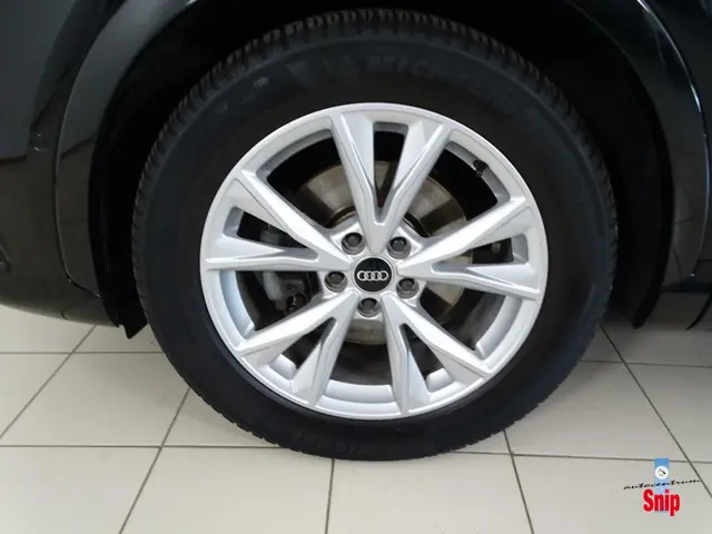 Audi Q3 2.0 TFSI quattro Sport S-Line 2015 Benzine 37