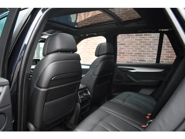 BMW X5 xDrive30d M-Sport 2014 Diesel 10
