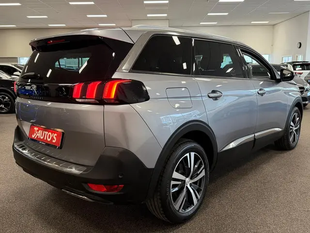 Peugeot 5008 1.2 PureTech Allure 2019 Benzine 5