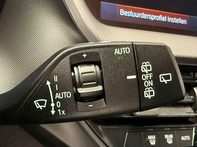 BMW 1 Serie 5-deurs 118i 2024 Benzine 37