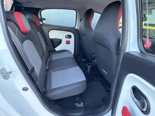 Renault Twingo 1.0 SCe Expression 2015 Benzine 22