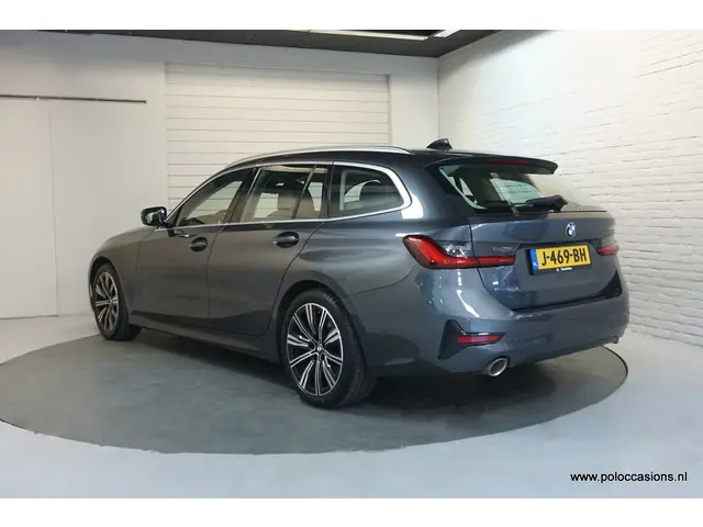 BMW 3 Serie Touring 320i High Exec 2020 Benzine