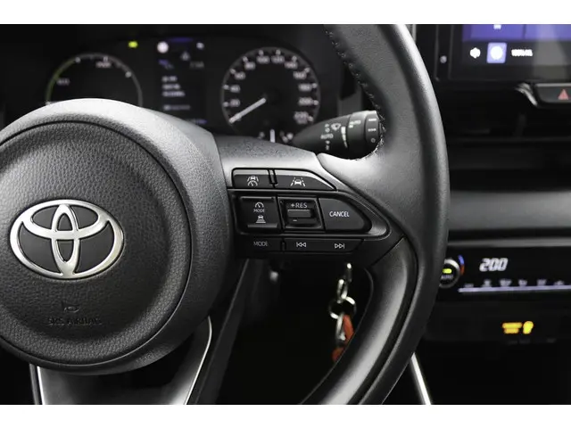 Toyota Yaris 1.5 Hybrid 115 2024 Hybride Benzine 21