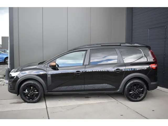 Dacia Jogger Hybrid 140 Extreme 2025 Hybride Benzine 5
