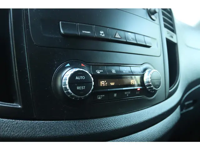 Mercedes-Benz Vito 119 CDI LANG AUT. 190 PK 2019 Diesel 20