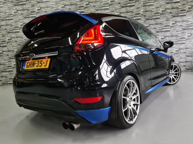Ford Fiesta 1.0 EcoBoost Sport 2013 Benzine 28