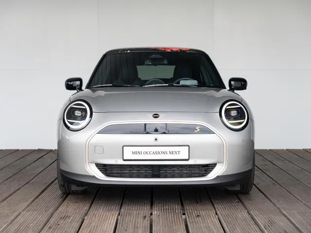 MINI Electric 3