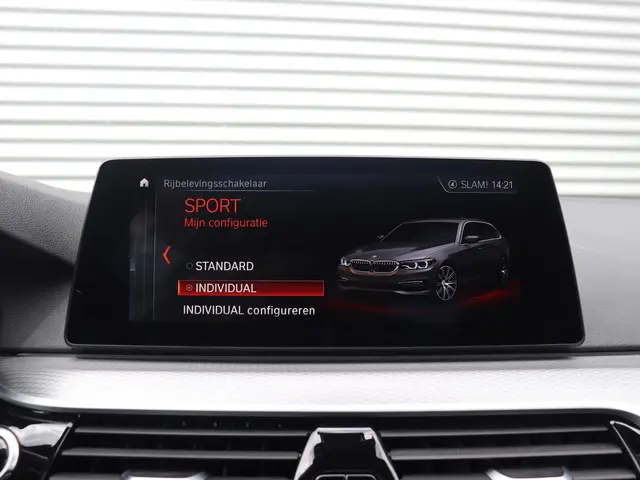 BMW 5 Serie Touring 520i 2019 Benzine 28