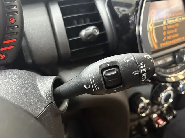 MINI One Mini 1.2 2017 Benzine 12