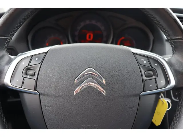 Citroën C4 1.4 VTi Tendance 2012 Benzine 18