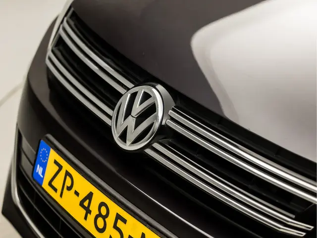 Volkswagen Tiguan 1.4 TSI Sport&Style 2015 Benzine 33