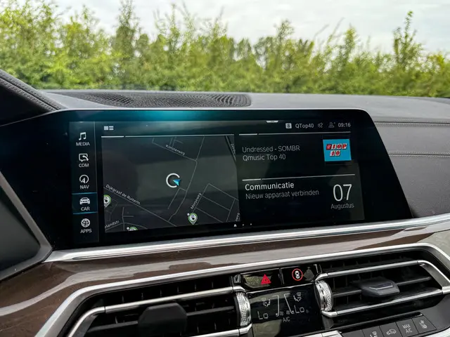 BMW X5 xDrive45e High Executive 2023 Hybride Benzine 19