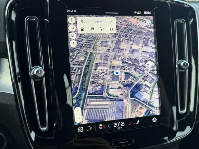 Volvo XC40 2.0 B4 Core 2024 Benzine 15