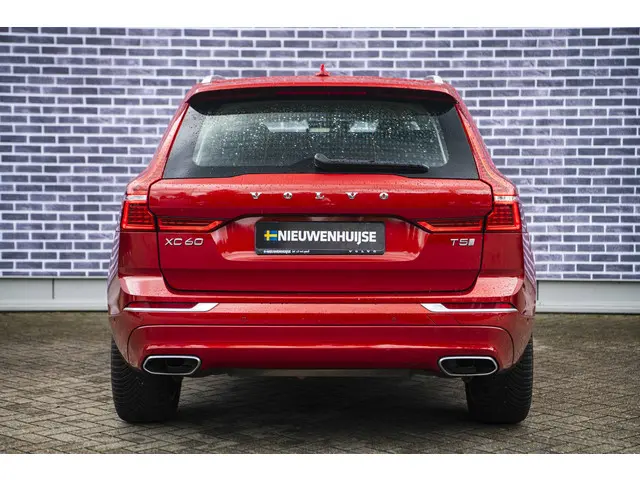Volvo XC60 2.0 T5 Inscription 2018 Benzine 11