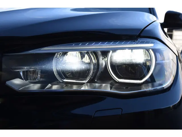 BMW X5 xDrive35i High Executive 2017 Benzine 39