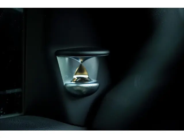 Mercedes-Benz GLS 500 4MATIC 2015 Benzine 24