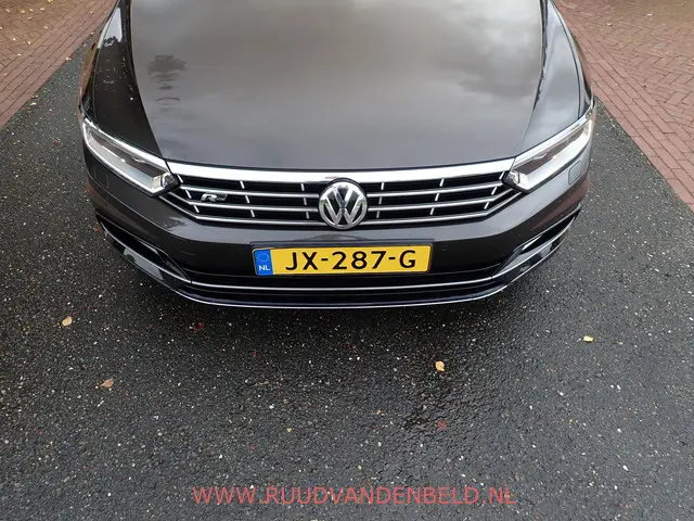 Volkswagen Passat Variant 1.6TDI DSG7 2016 Diesel 25
