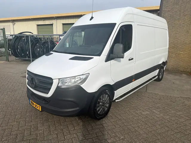 Mercedes-Benz Sprinter 311 2.2 CDI L2H2 2019 Diesel 7