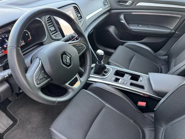 Renault Mégane Estate 1.3 TCe 140 Techno 2023 Benzine 11