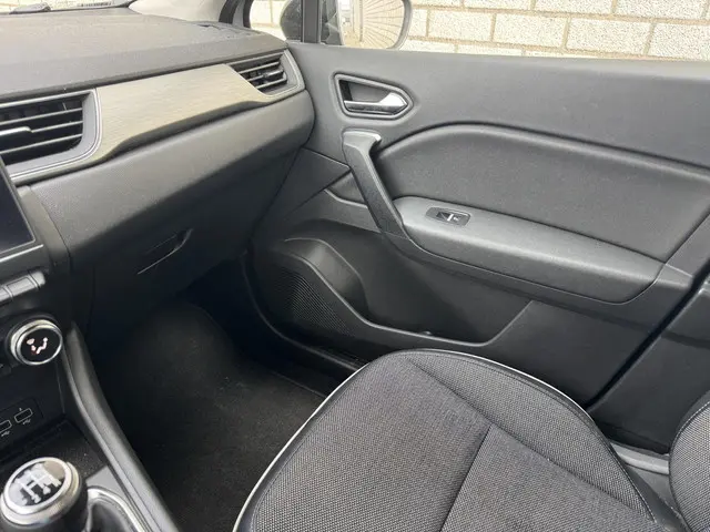 Renault Captur 1.0 TCe 100 Intens 2020 Benzine 12