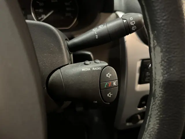 Dacia Sandero 1.2 Aniversare 2012 Benzine 14