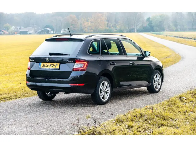 Škoda Fabia Combi 1.0 TSI Style, Volle auto, 2019 Benzine 4
